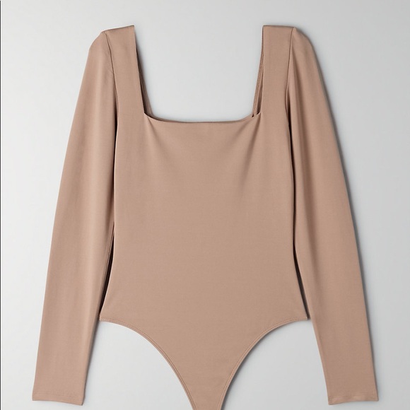 long sleeve contour aritzia